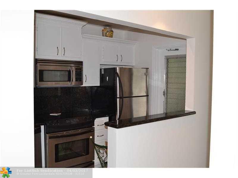 1439 S Ocean Blvd 105, Lauderdale By The Sea, FL 33062