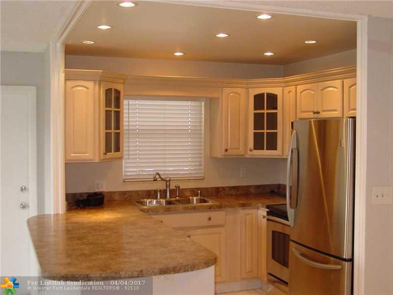2840 NE 14th Street Cswy 214A, Pompano Beach, FL 33062