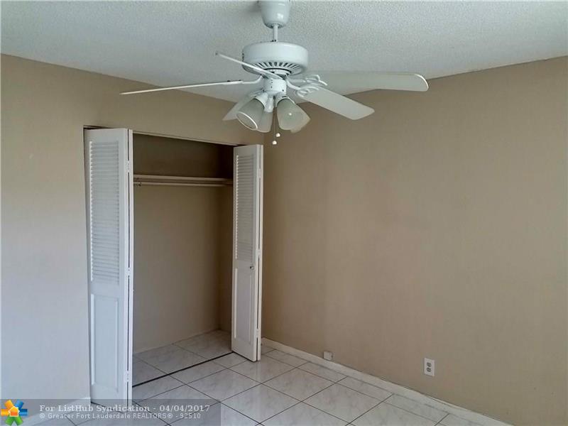 2840 NE 14th Street Cswy 214A, Pompano Beach, FL 33062