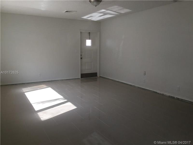 408Sunset Dr, Pompano Beach, FL 33062