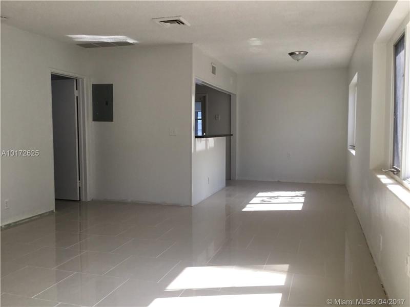 408Sunset Dr, Pompano Beach, FL 33062