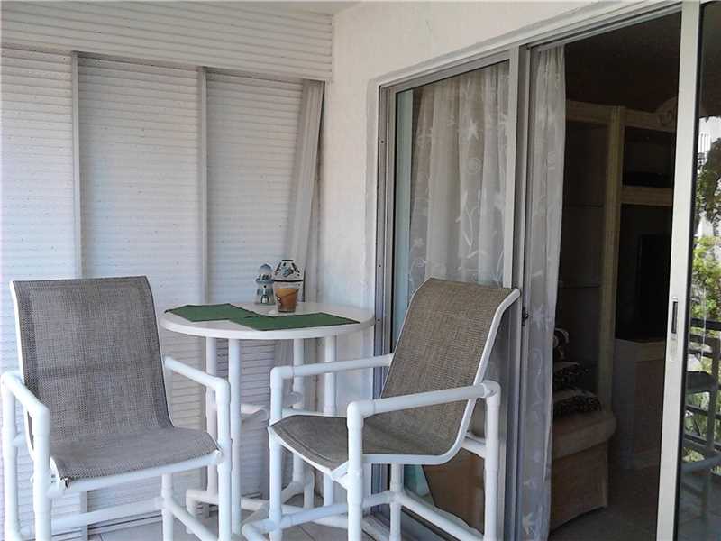 1541 South Ocean Blvd, Pompano Beach, FL 33062