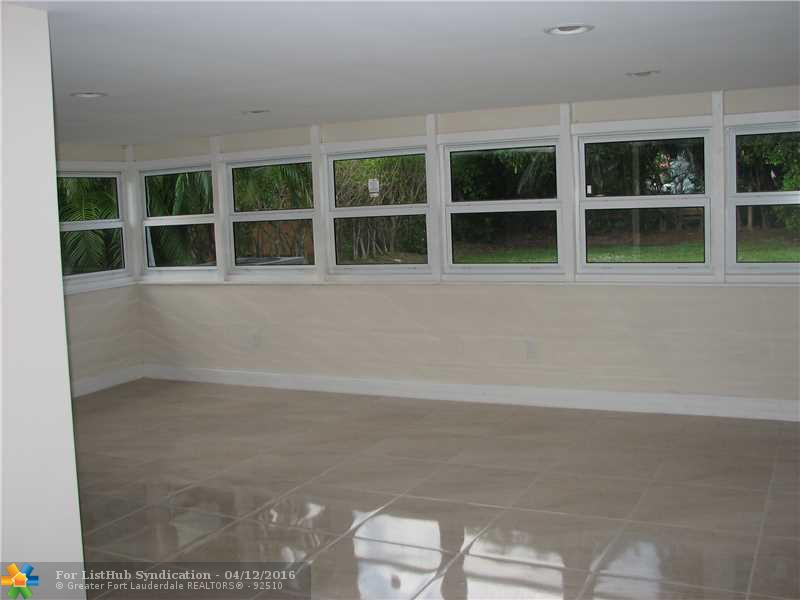 501 Hibiscus Ave, Pompano Beach, FL 33062