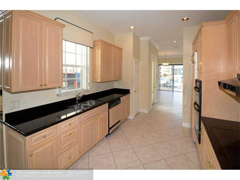1154 HILLSBORO 11-C, Hillsboro Beach, FL 33062