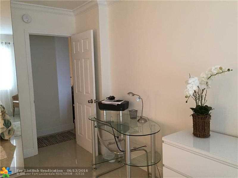 3201 NE 14th Street Cswy 806, Pompano Beach, FL 33062
