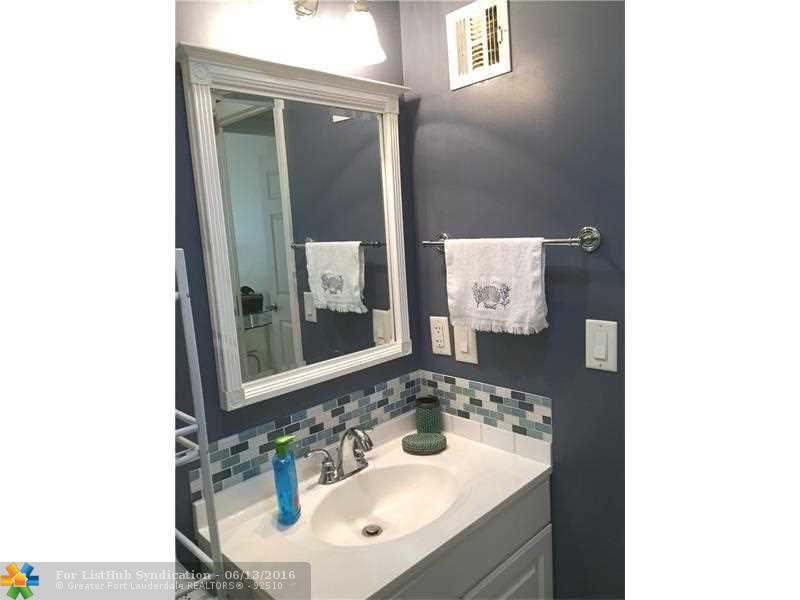 3201 NE 14th Street Cswy 806, Pompano Beach, FL 33062