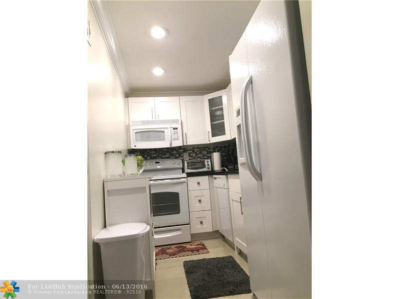 3201 NE 14th Street Cswy 806, Pompano Beach, FL 33062