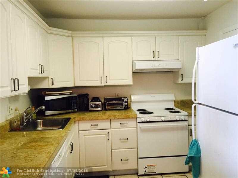 305 N POMPANO BEACH BLVD 1508, Pompano Beach, FL 33062