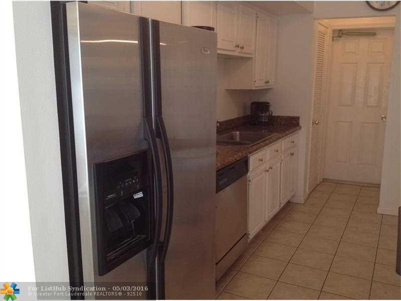 1194 Hillsboro Mile 38, Hillsboro Beach, FL 33062