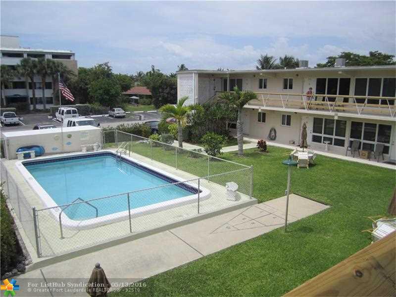 3205 SE 7th St 102, Pompano Beach, FL 33062