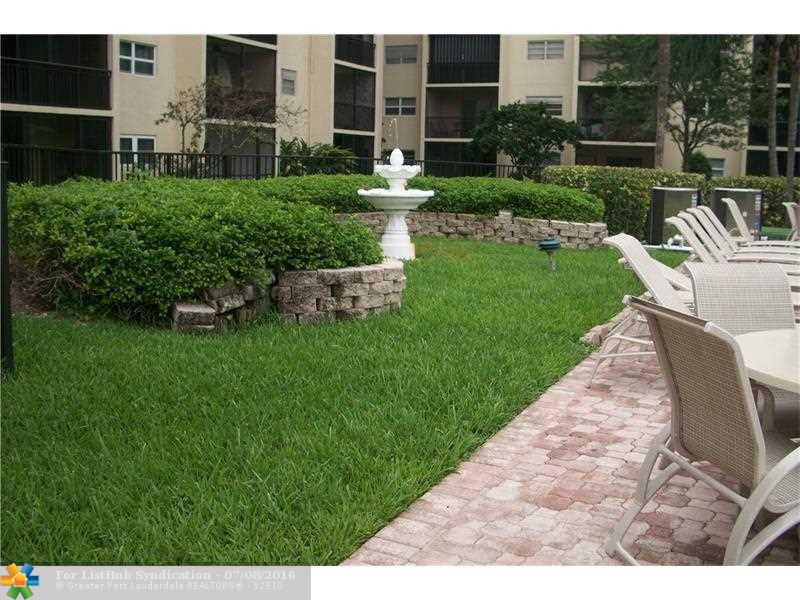 2350 NE 14th Street Cswy 608, Pompano Beach, FL 33062