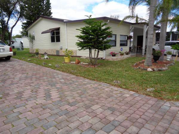 Coral Cay Plantation6503 Brandywine Drive SouthMargate, FL 33063