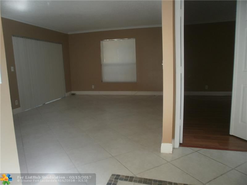 3673 Cocoplum Cir 3673, Coconut Creek, FL 33063
