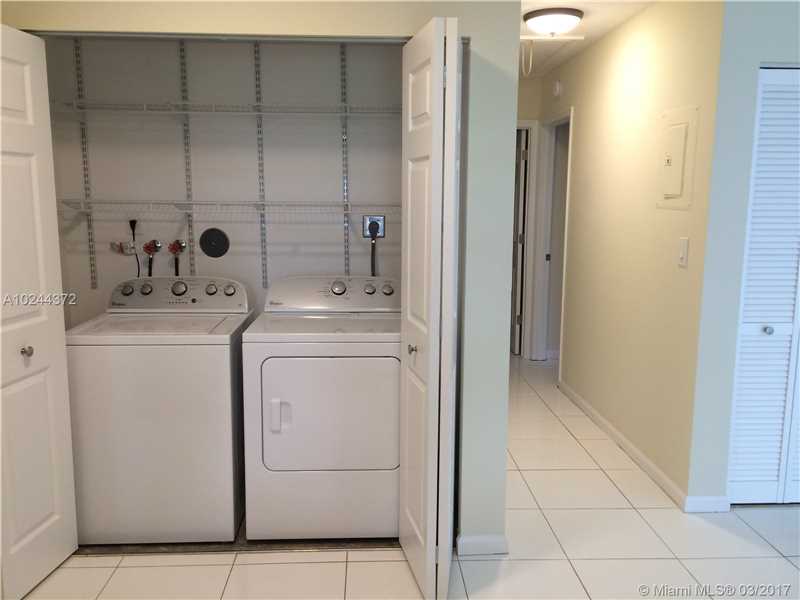 4885 N Hemingway Cir 4885, Margate, FL 33063