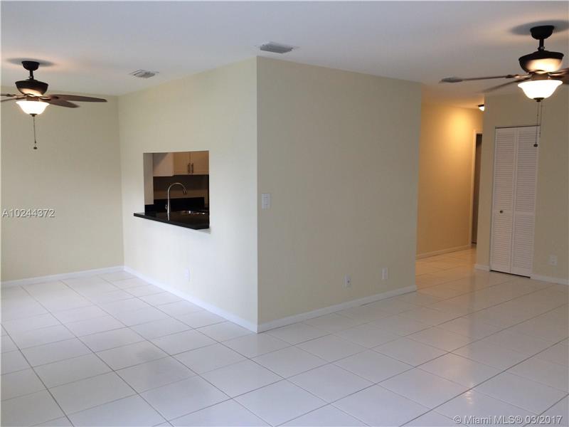 4885 N Hemingway Cir 4885, Margate, FL 33063