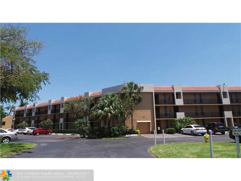 6422 Coral Lake Dr 210, Margate, FL 33063