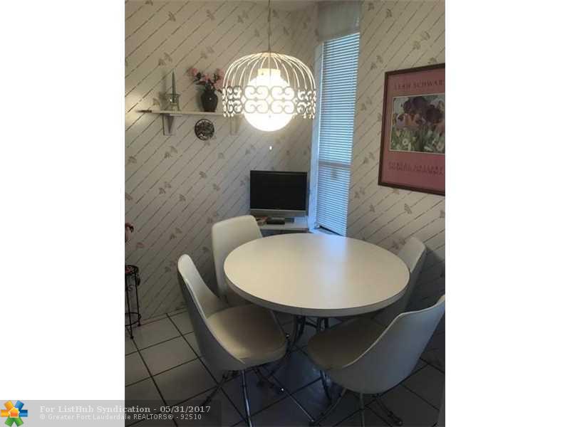 5727 Coral Lake Dr 3, Margate, FL 33063