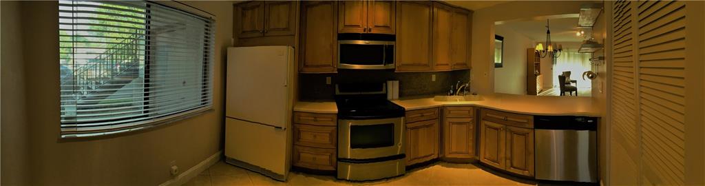 151 W Laurel Drive 1001, Margate, FL 33063