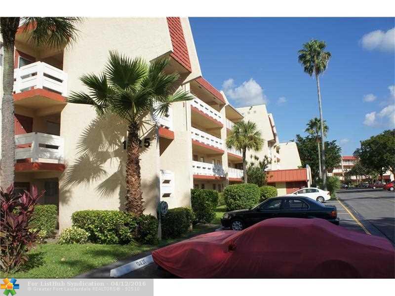 1025 Country Club Dr 403, Margate, FL 33063