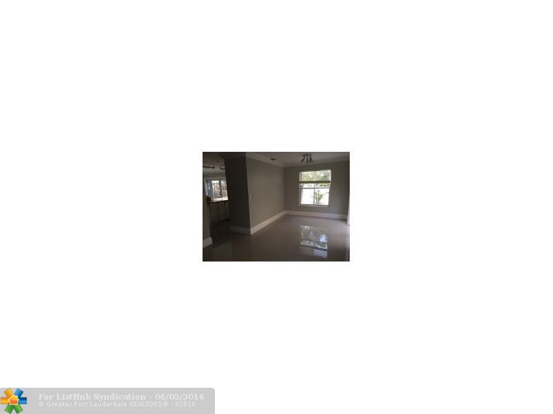 6801 Bayfront Cir, Margate, FL 33063