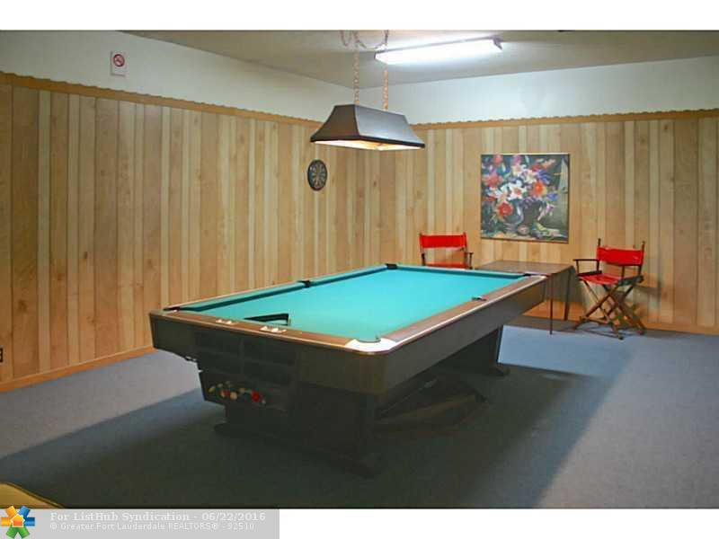 6501 WINFIELD BL A-37, Margate, FL 33063