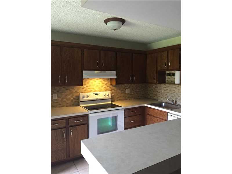 5512Courtyard, Margate, FL 33063
