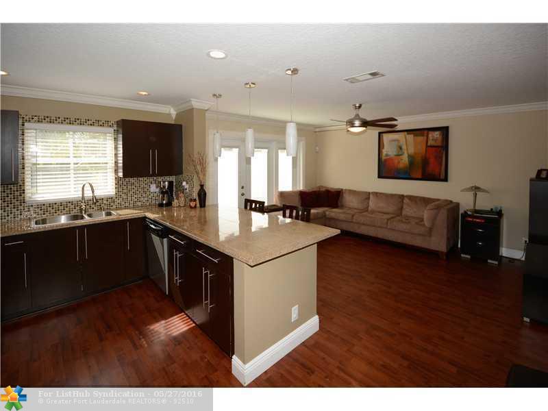 7380 Viscaya 7380, Margate, FL 33063