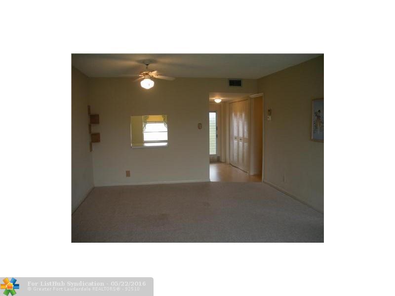 7300 NW 5th Pl 203, Margate, FL 33063