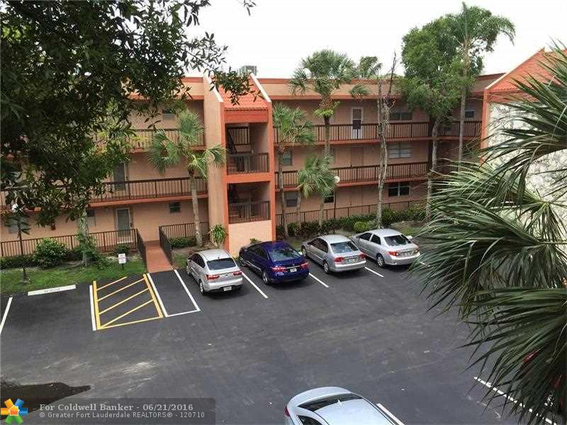3110 Holiday Springs Blvd, Margate, FL 33063
