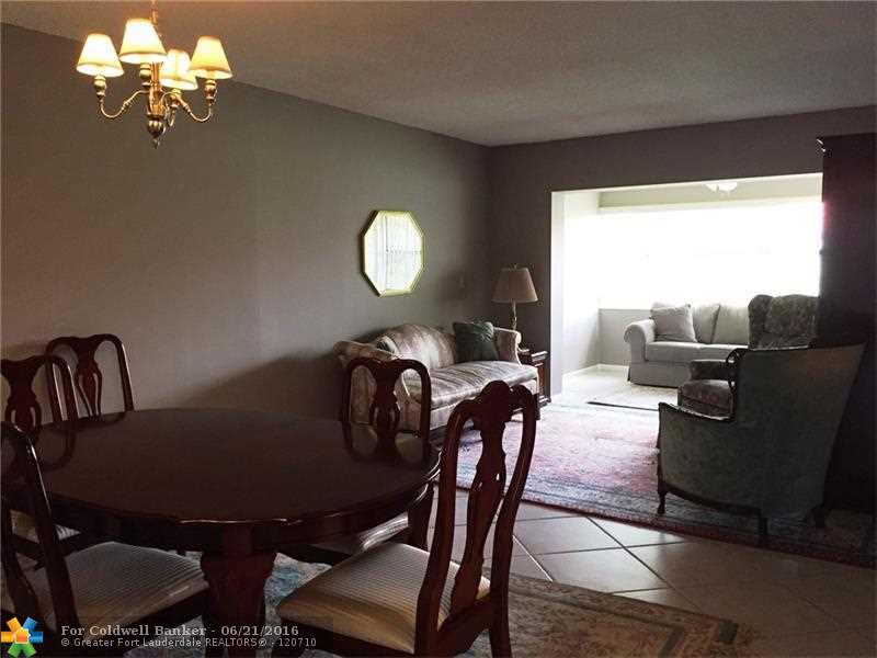 3110 Holiday Springs Blvd, Margate, FL 33063