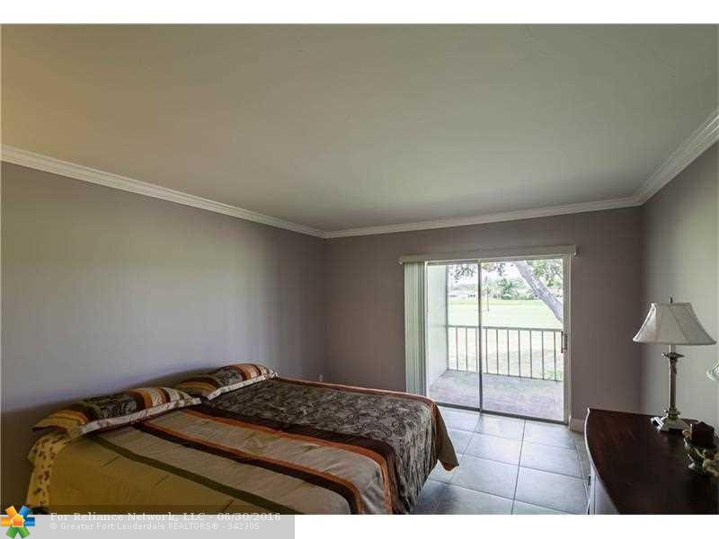 7705 NW 5th Ct 205, Margate, FL 33063