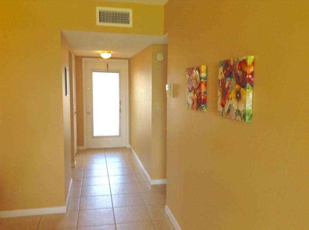 6570 Royal Palm Boulevard, Margate, FL 33063