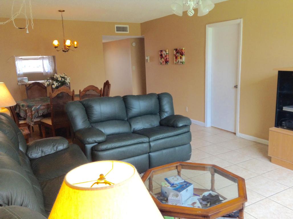 6570 Royal Palm Boulevard, Margate, FL 33063