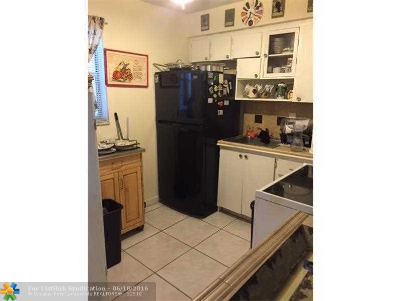 6505 Winfield Blvd B-30, Margate, FL 33063