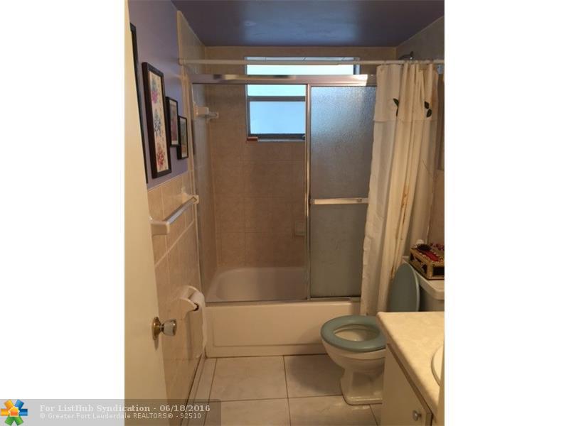6505 Winfield Blvd B-30, Margate, FL 33063