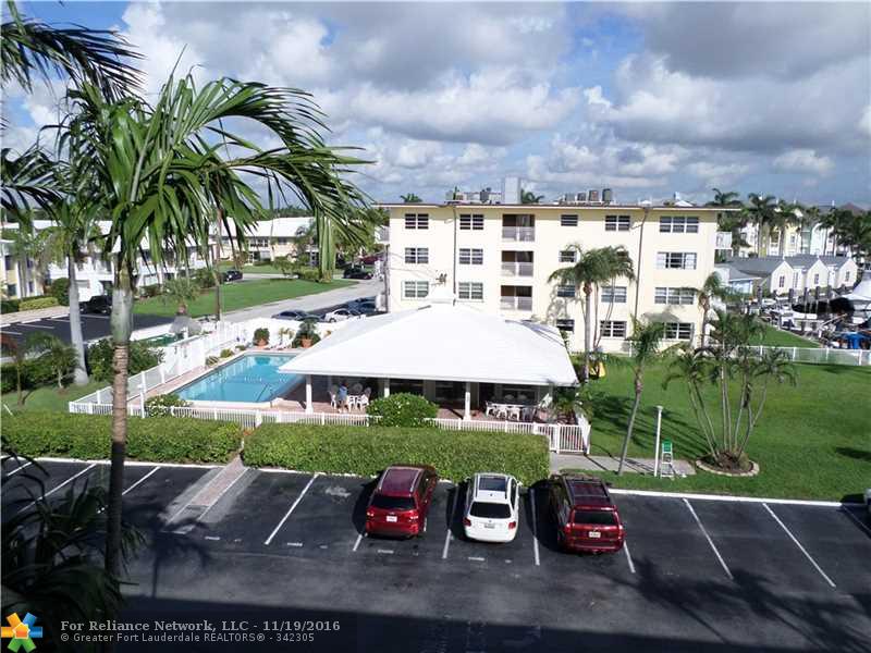 2772 NE 30th Ave 6C, Lighthouse Point, FL 33064