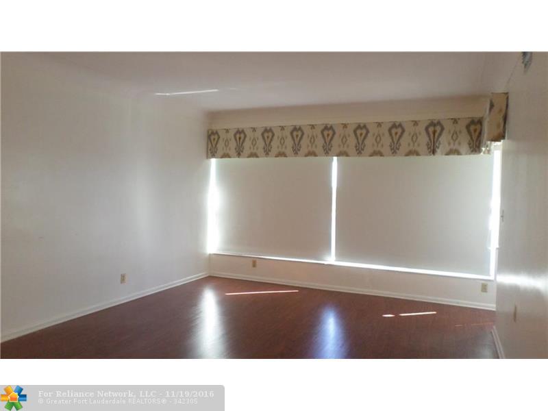2772 NE 30th Ave 6C, Lighthouse Point, FL 33064