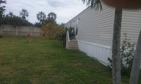 Highland Village Mobile Home Park 209 NE 52 StreetPompano Beach, FL 33064