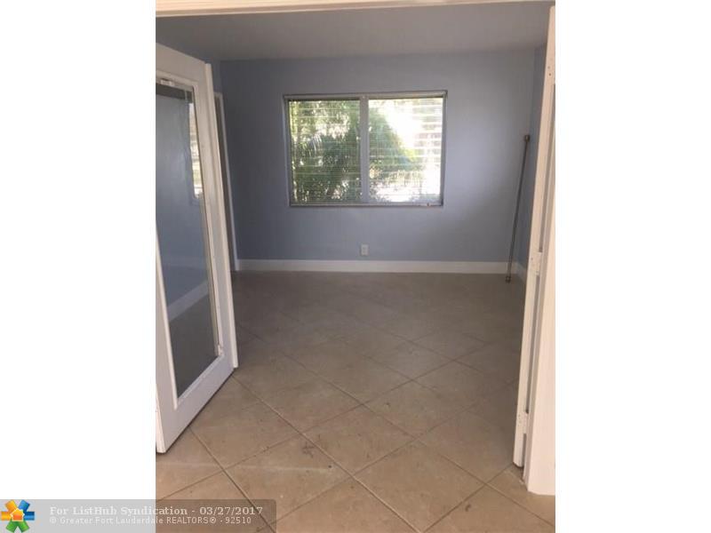 2755 NE 28 C-3, Lighthouse Point, FL 33064