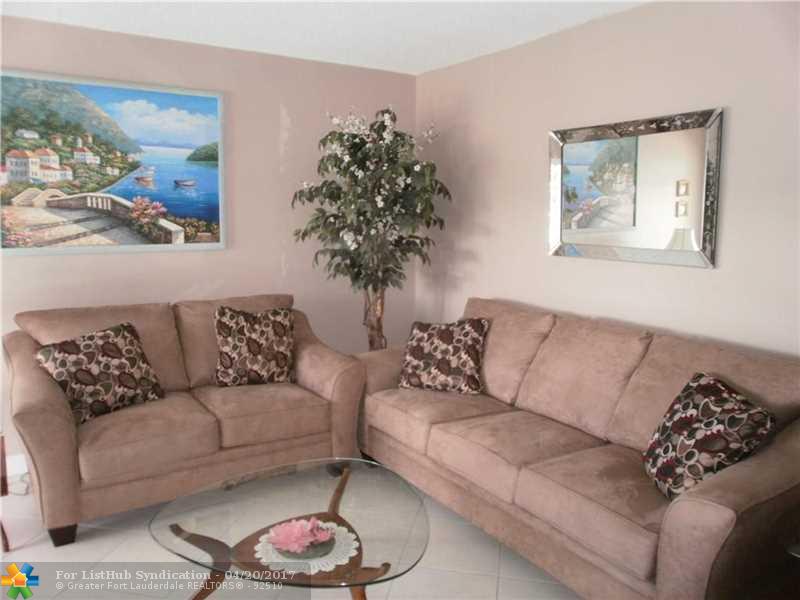 2100 NE 38th St 209, Lighthouse Point, FL 33064