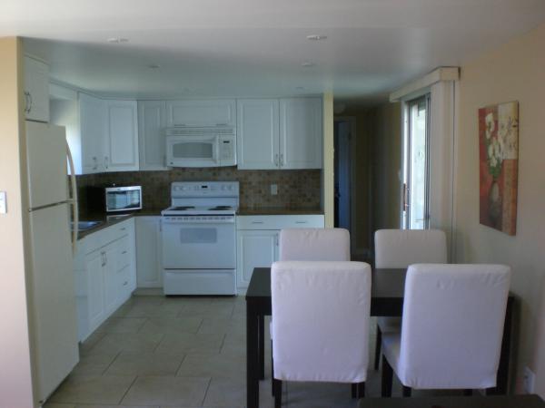 Country Knolls Mobile Home Park118 NW 50th CTPompano Beach, FL 33064