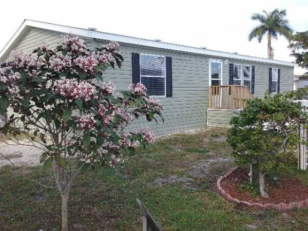Country Knolls Mobile Home Park114 NW 48 CTDeerfield Beach, FL 33064