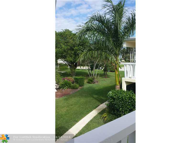 2755 NE 28th Ave 2B, Lighthouse Point, FL 33064