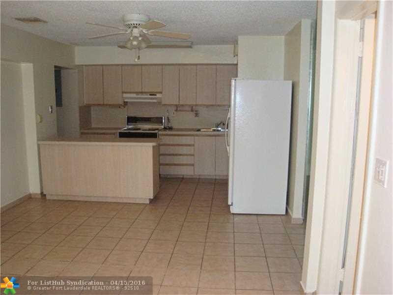 2649 NE 27th Ct 1, Lighthouse Point, FL 33064