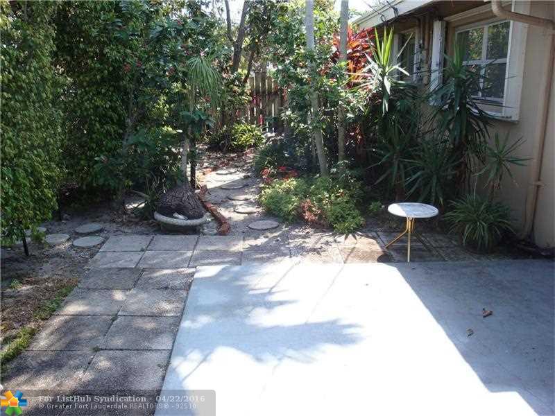 2649 NE 27th Ct 2, Lighthouse Point, FL 33064