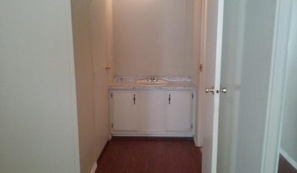 4905 NW 2nd Ave., Pompano Beach, FL