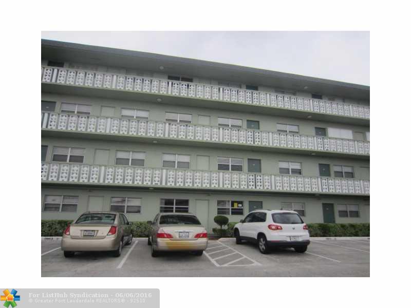 941 Crystal Lake Dr 104, Pompano Beach, FL 33064