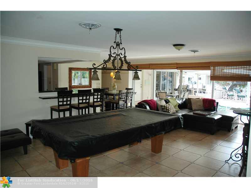 3750 NE 26th Ave, Lighthouse Point, FL 33064