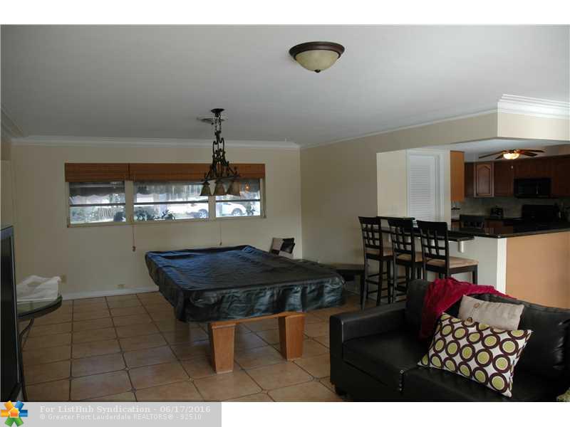 3750 NE 26th Ave, Lighthouse Point, FL 33064