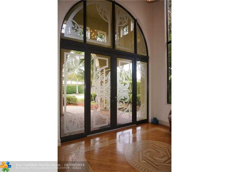 2736 NE 29th St, Lighthouse Point, FL 33064